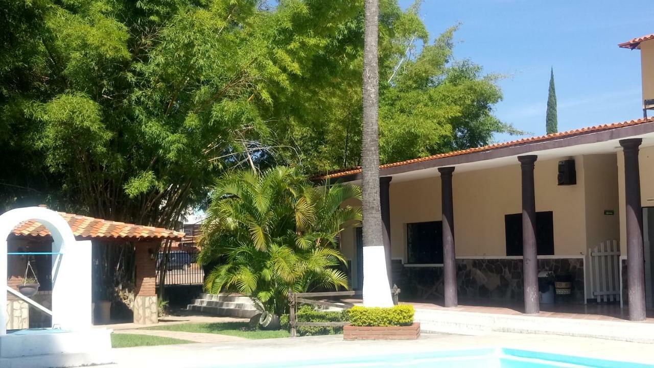 Hotel Brambila Union de Tula エクステリア 写真