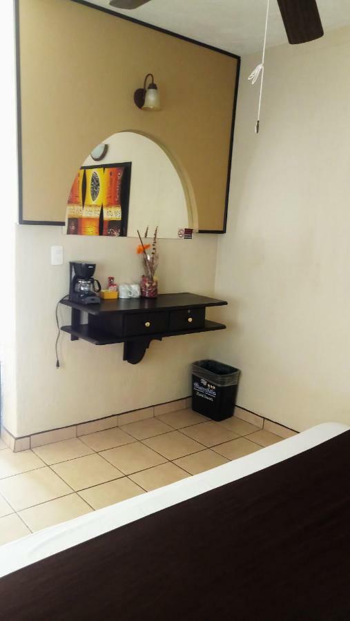 Hotel Brambila Union de Tula エクステリア 写真