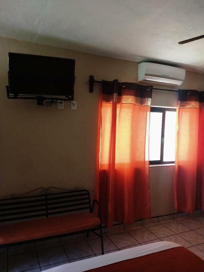 Hotel Brambila Union de Tula エクステリア 写真