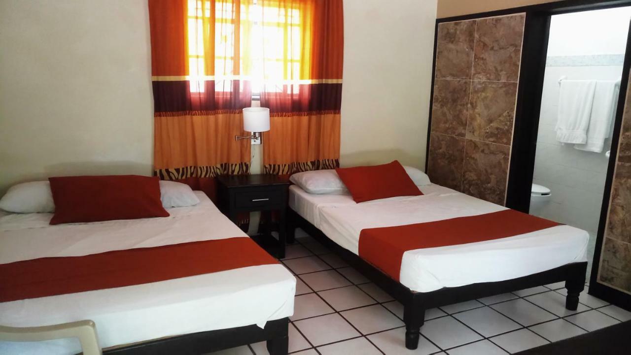 Hotel Brambila Union de Tula エクステリア 写真