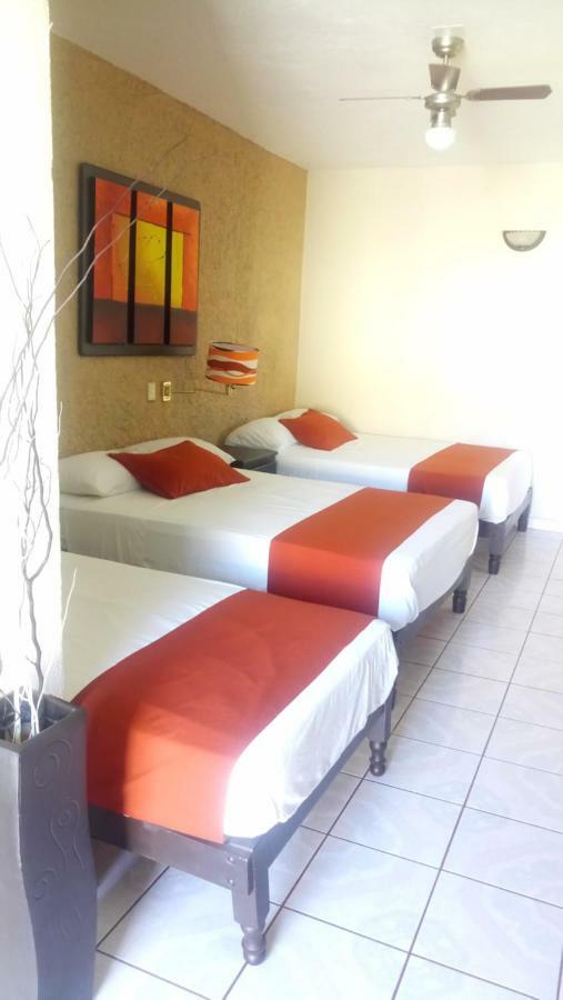Hotel Brambila Union de Tula エクステリア 写真